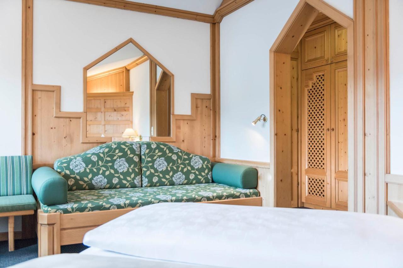 Ferien & Wellnesshotel Windschar Brunico Ngoại thất bức ảnh